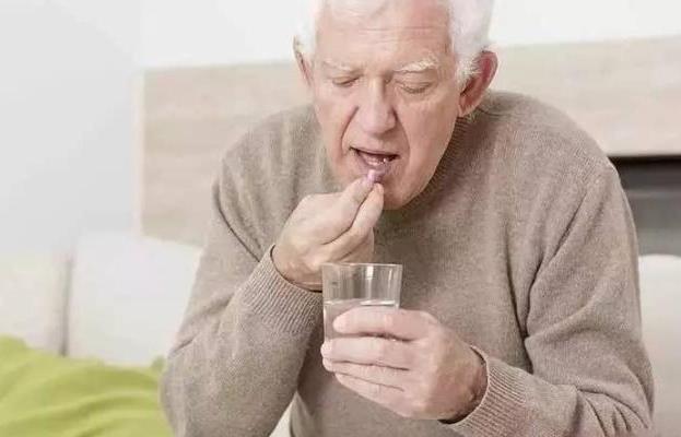 干净利落的老人视频 e851889097c548f488740503837c8752.jpeg