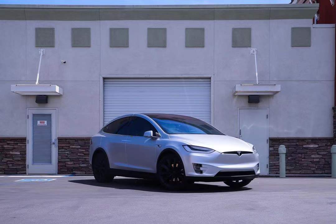 特斯拉model x贴膜ichanger(icr)改变者改色膜纯消光铝水银