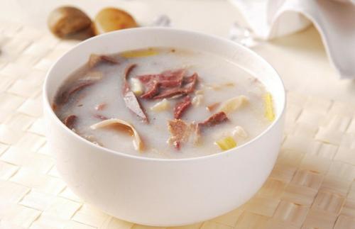 陈皮煮水的功效与作用及食用方法 dbe1a8a5b0b14fe9a7bac5e8649c1b8d.jpeg