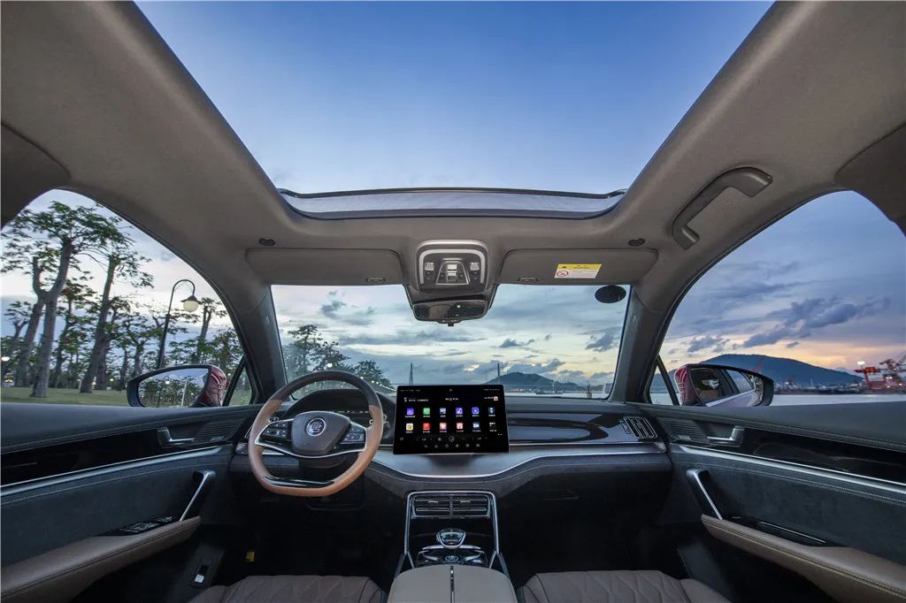 堵车也很省油!唐dm-i给你一个完美的出行方案