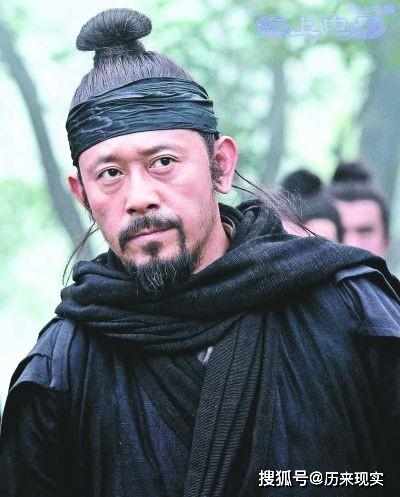 原创
曹操霸占张绣的婶娘邹氏,自己差点儿丢命,他后来如何处理邹氏?