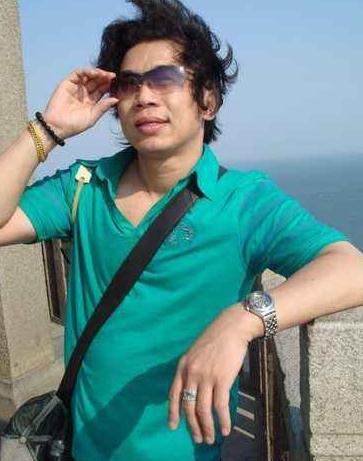 但失望中总会有希望出现,大一上半学期刚过,陈星就在老师的推荐下