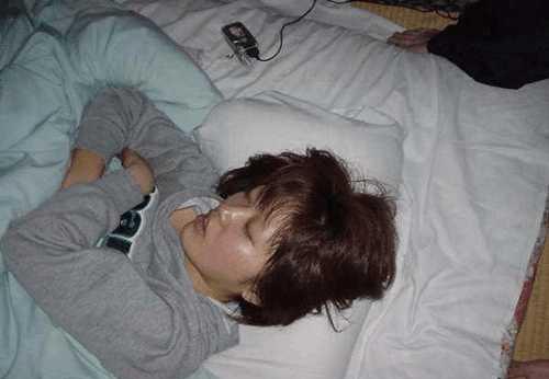 原创这8种枕边物,却是谋害健康的凶手,你可能也正在犯