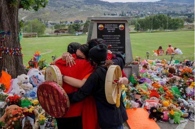 至少4100名儿童被杀!加拿大新发现751座坟墓,埋的是原住民