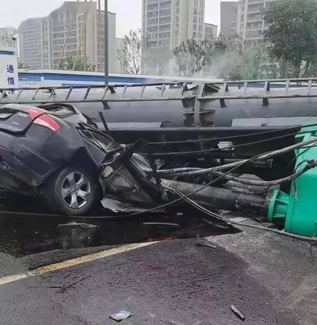 宁波企业家父女被打桩机砸中死亡,三点原因催生"阴谋论"猜想