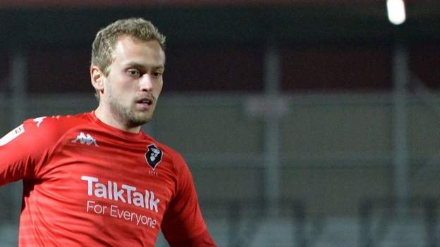 乔希·哈洛普(josh harrop)司职进攻中场2017年首战,攻入先开纪录一球