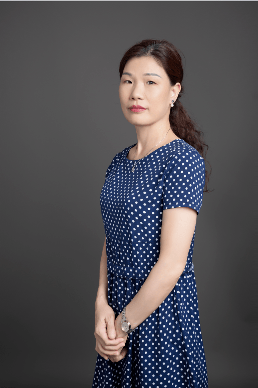 苏俏梅 区社保局社会保险关系股股长自1999年加入社保战线工作以来