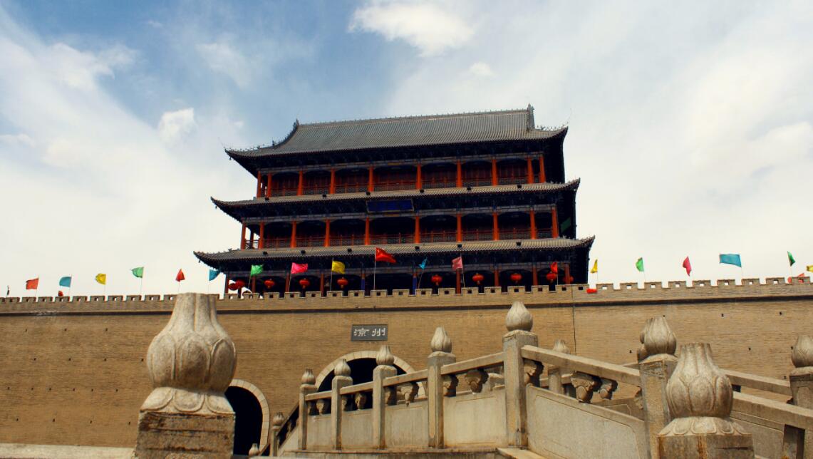 根据唐朝的官员品级舔灵曾泰的升官速度到底有多快