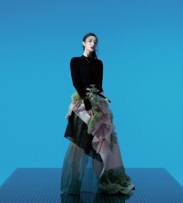 有种"遗憾"叫薇娅女儿,没有继承母亲好基因,大圆脸超像爸