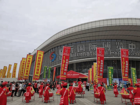 〖临沂商品交易中心正规吗？老师喊单亏损严重可处理！山东临沂商品交易〗