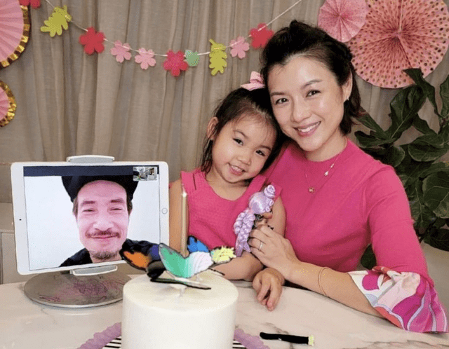 原创冻龄女神40岁tvb前女星陈茵媺晒泳装照与陈豪结婚3年生3娃