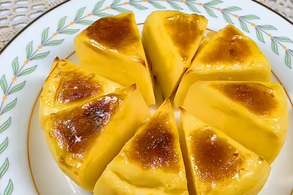 菠萝怎么做美食既简单还好吃 8c3e8b701a3040cf947df7a084d4f6ef.jpeg