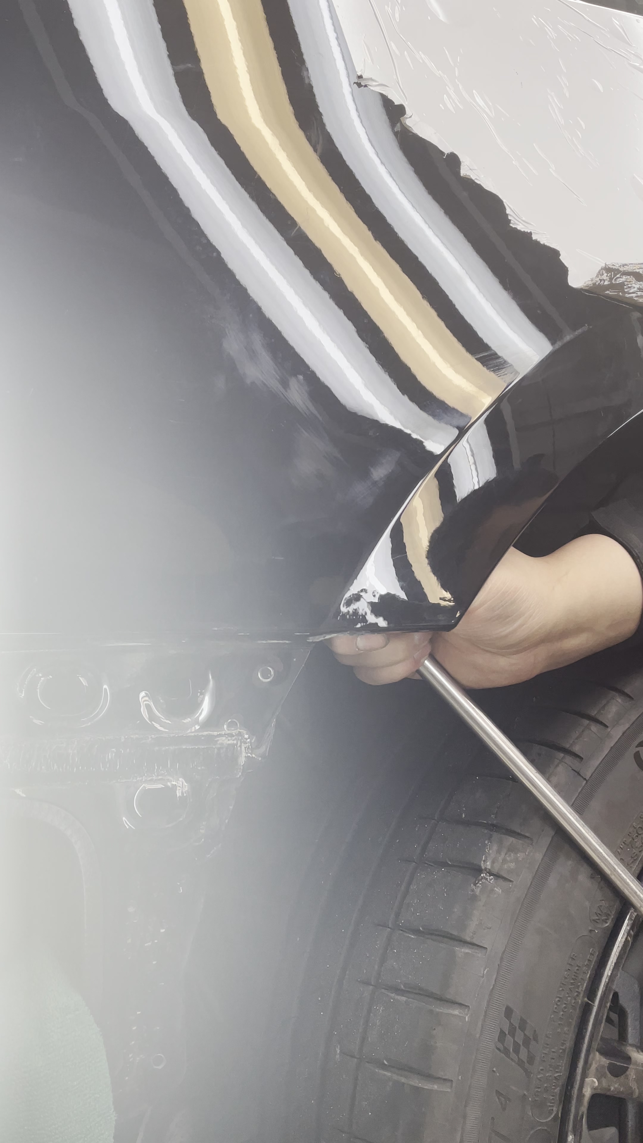 特斯拉modle3后叶子板无痕修复经典案例_搜狐汽车_搜狐网