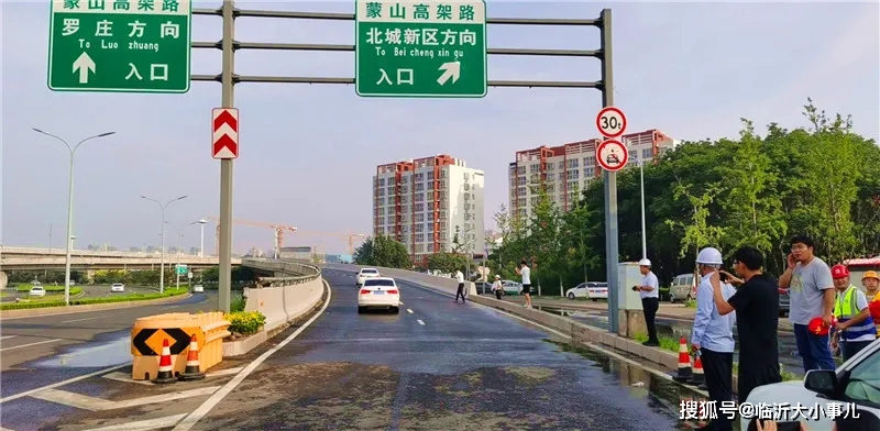 刚刚通车