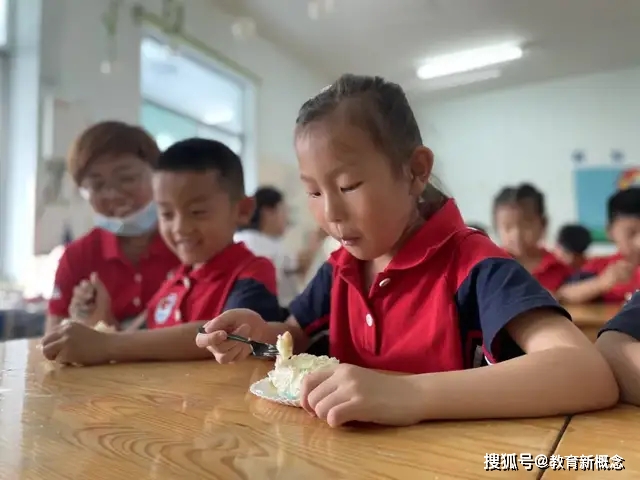 梦想|济南市市中区七贤中心幼儿园—梦想起航,童心飞扬2018届毕业典礼