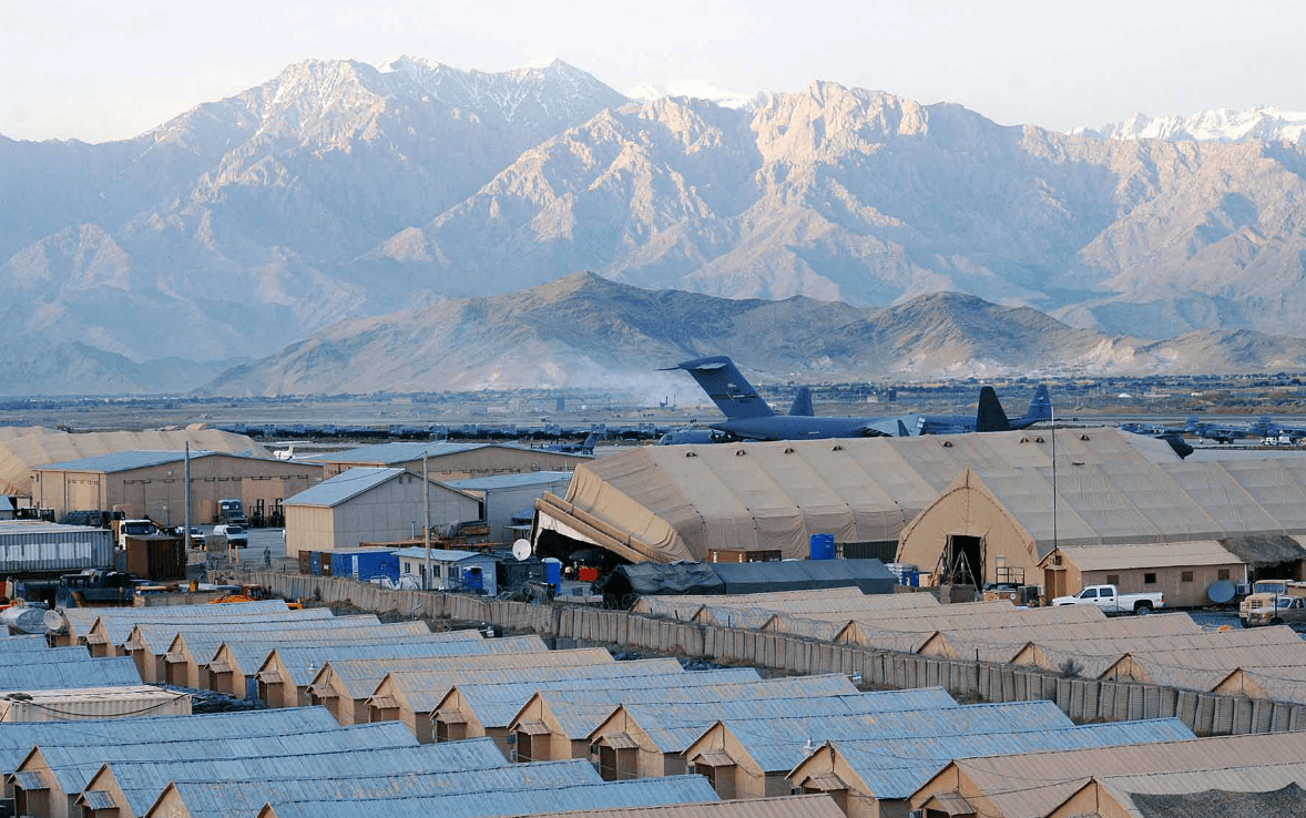 美军撤离在阿富汗军事中心--巴格拉姆空军基地