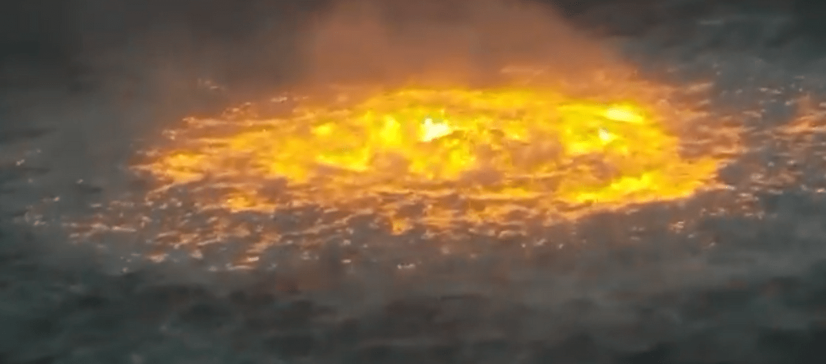 "大海着火了"墨西哥湾天然气泄漏导致水下管道着火