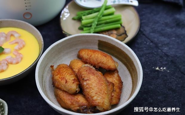 做法|夏天我给孩子准备这样的早餐，丰盛营养种类全，花十分钟就能搞定