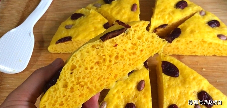 猫爱吃面包蛋糕 65ed2b370e354d068eaad93edaba3430.jpeg