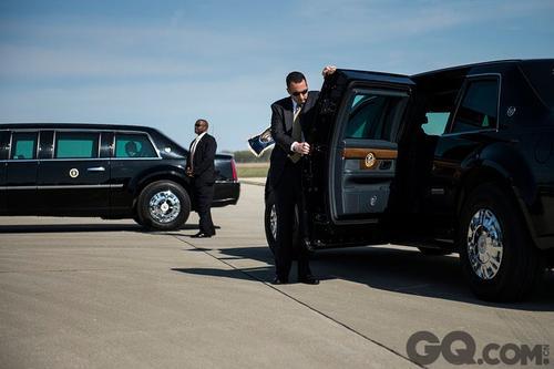 《中南保镖》震撼来袭,这电影豆瓣很火!