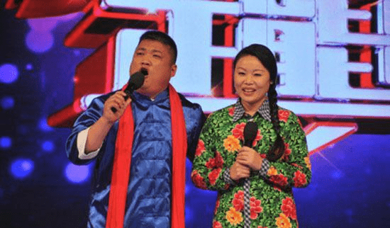 大衣哥儿子唱歌 d1efc14ca60d4c308ff38573076f9104.png