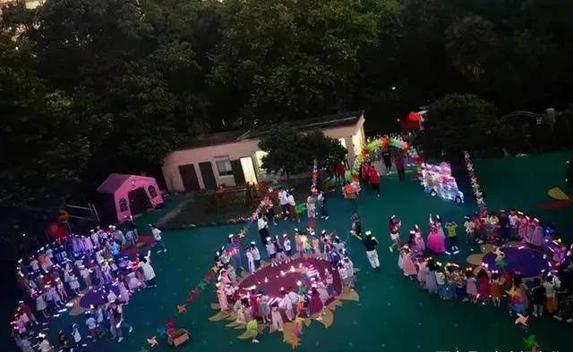 活动|幼儿园开轰趴！“今夜不回家，解放爸和妈”