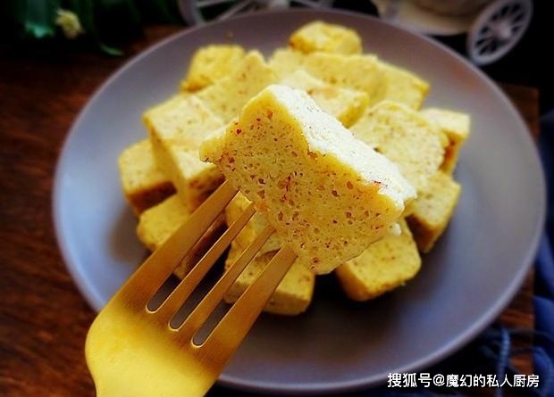 时间|苹果红枣糕，香甜软嫩营养高，当早餐做零食，10分钟完成，太好吃