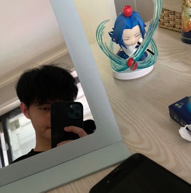 北慕真整容了?助理发博后紧急删除,内容是北慕妆容侧脸