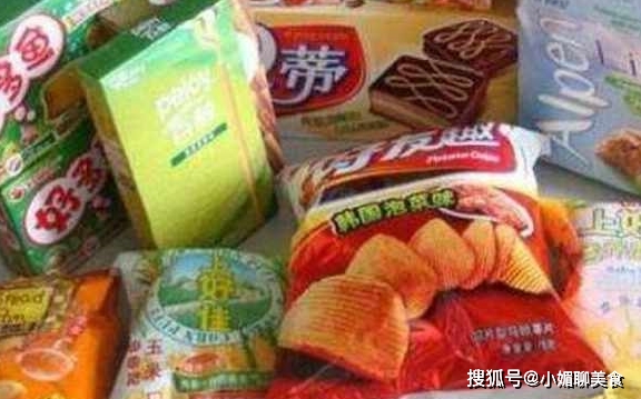 面包|4种好吃零食,假如戒1种延长10年寿命,你愿意戒几种?