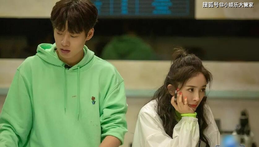 魏大勋杨幂年龄 ecadb99e3be840f5946e32614740615c.jpeg