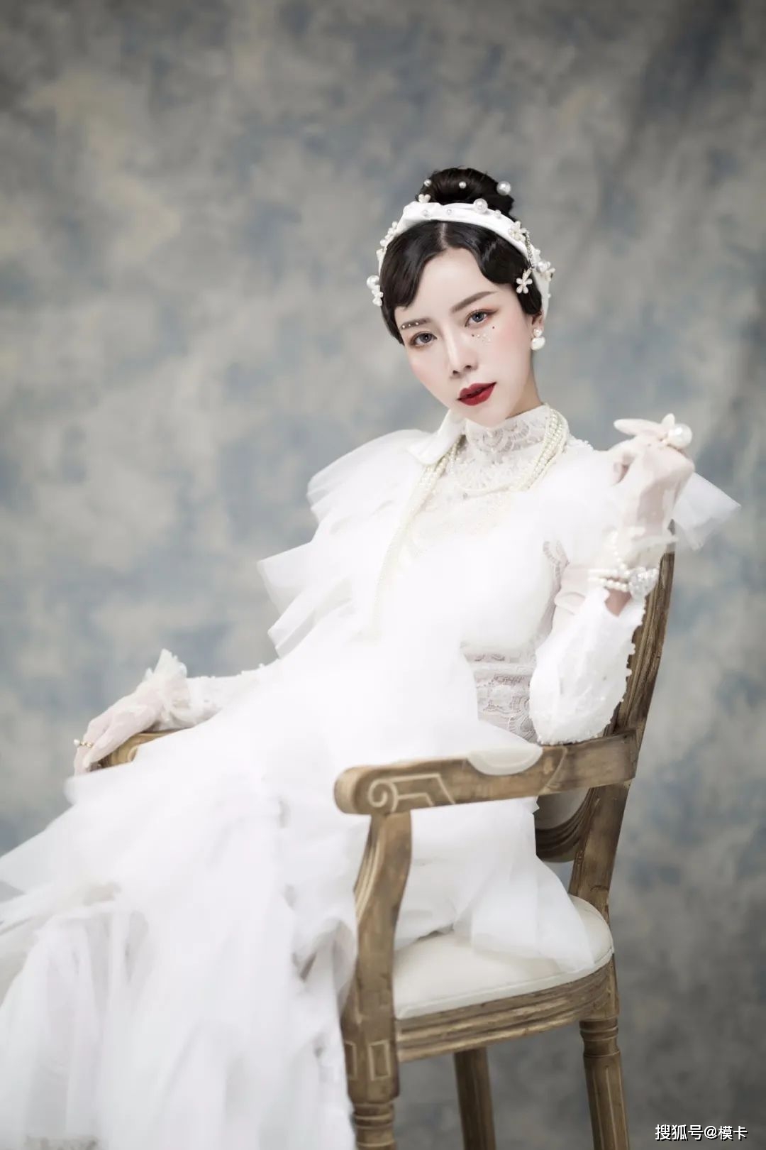 coco21岁身高168江西模特风格多变可甜可盐可外地拍摄