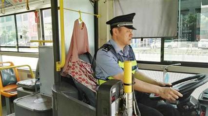 多少岁不能开车最新规定 5f6034971d104592b4db1fab64786e4c.jpeg