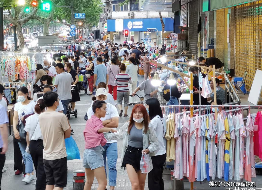 6种摆摊就火的地摊小吃成本不高赚钱不少经常排队不愁卖