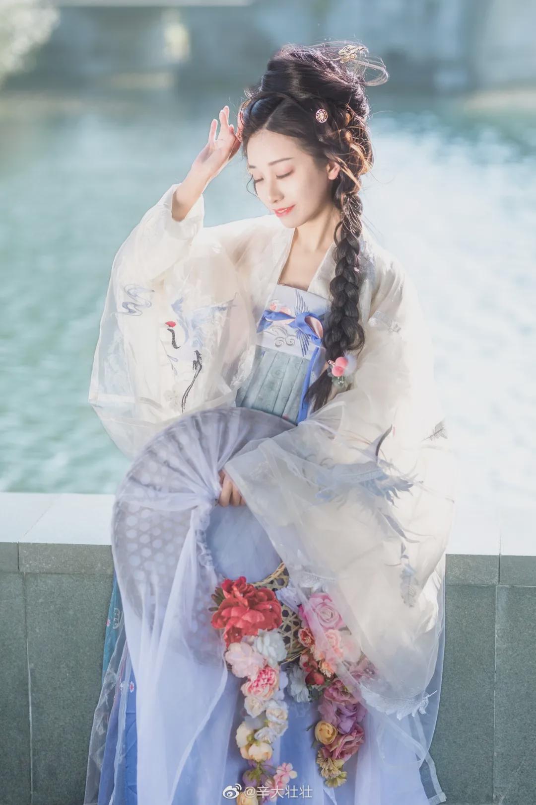 摄影|汉服小仙女：千离万别，总会相逢