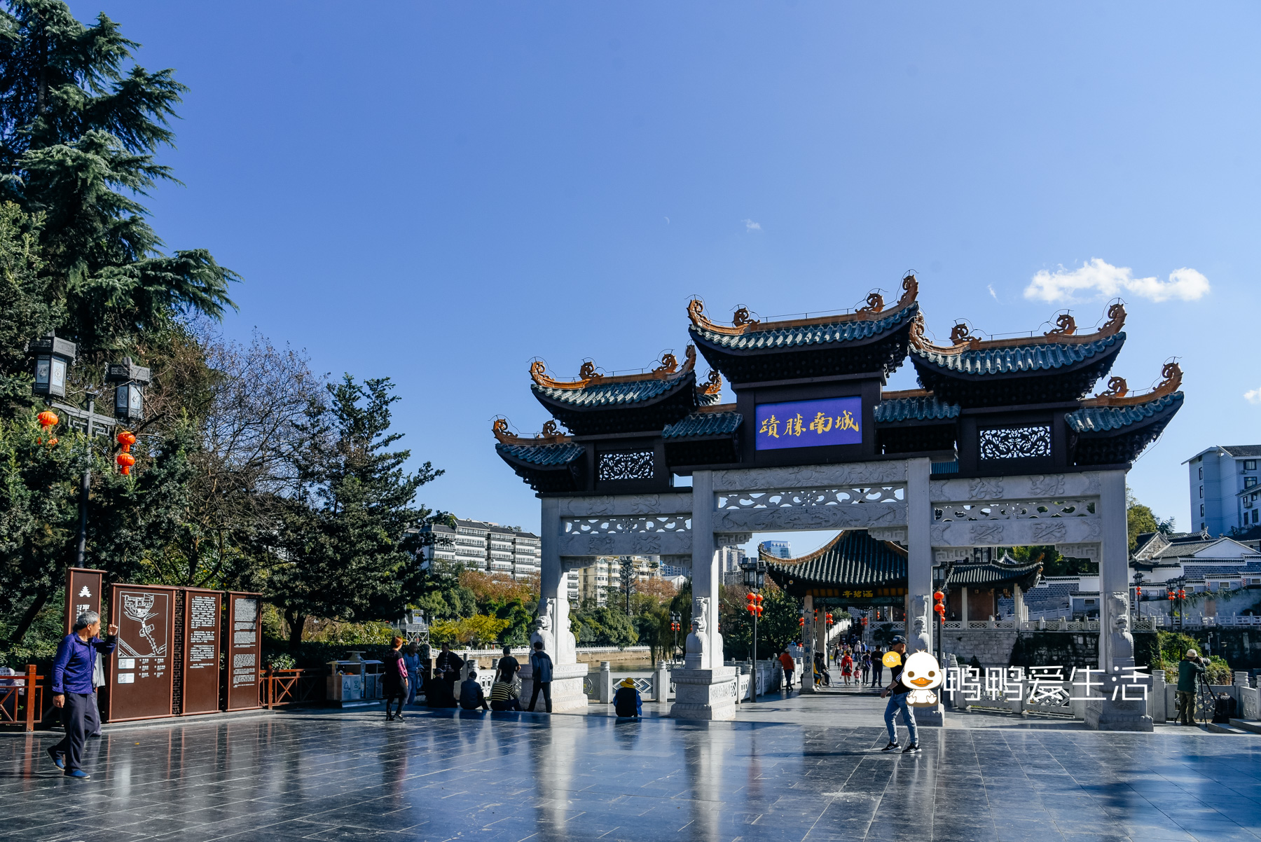 ?中国十大避暑旅游城市榜首，当地人喜欢吃酸，人文景点丰富！