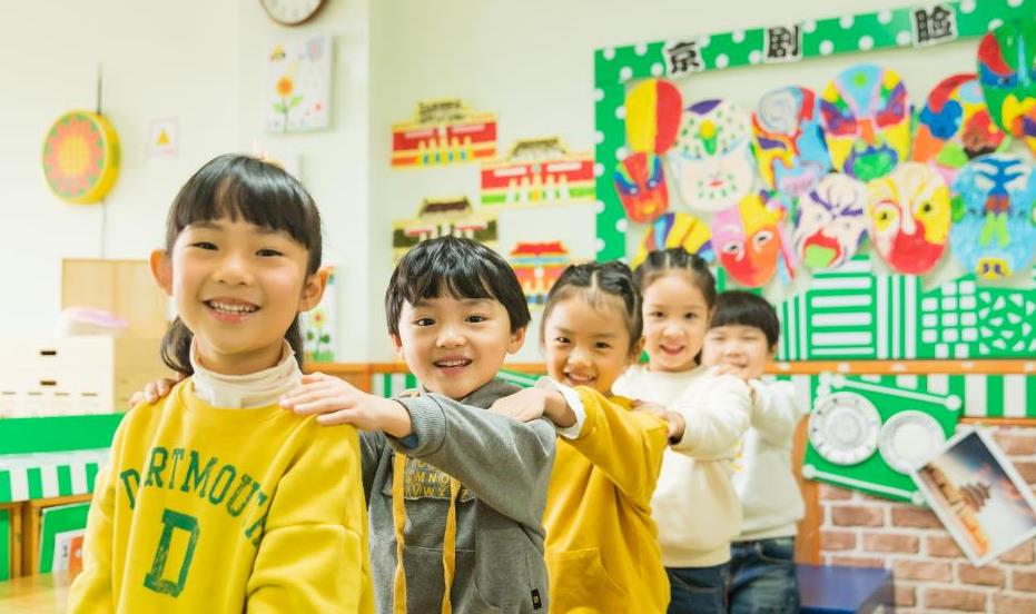 发型|幼儿园老师是否多“关怀”自家娃，从宝宝小举动能看出，对照一下