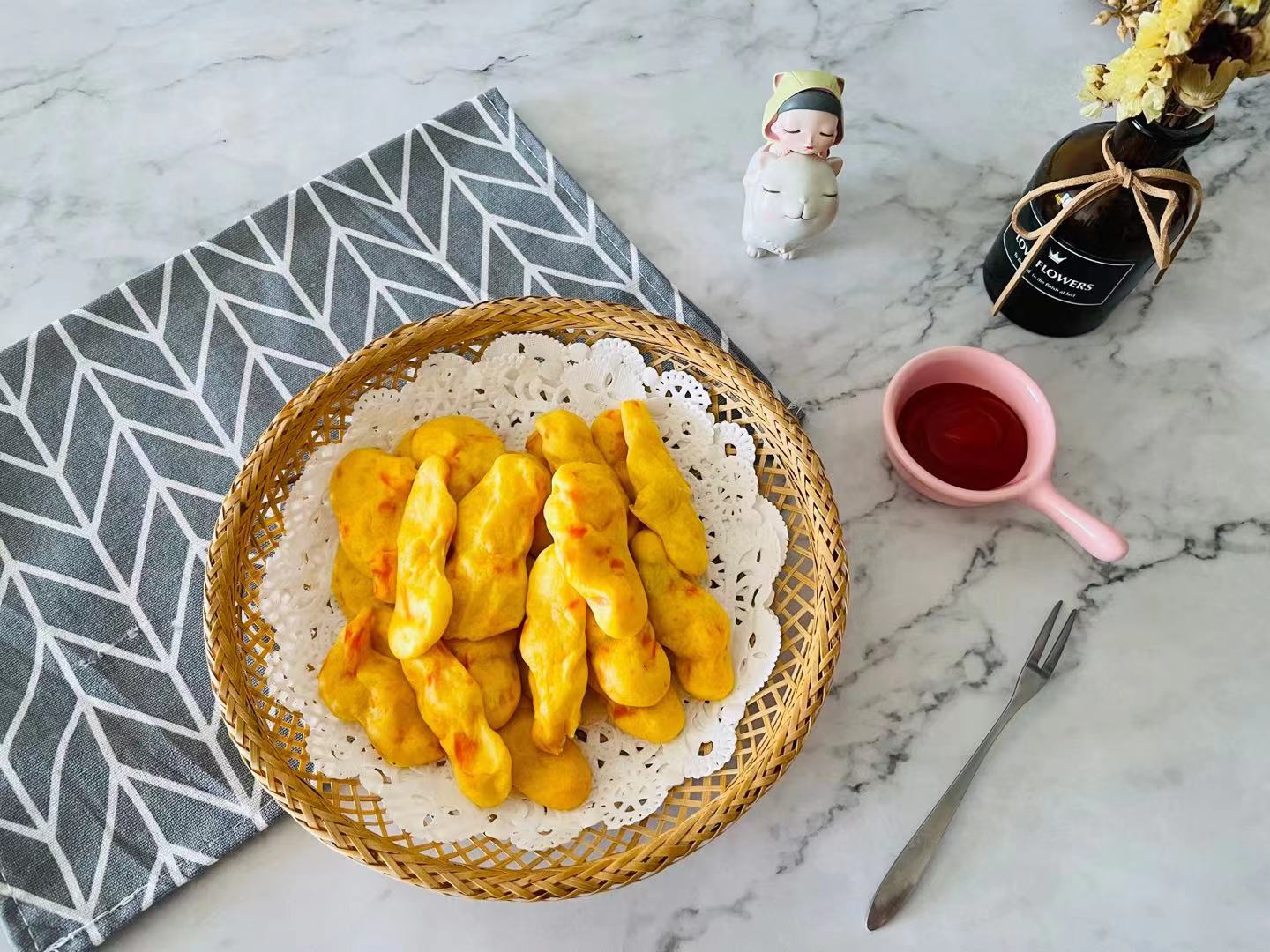 手指|天热嘴馋又怕长胖,试试这种无糖无油的小零食,简单3步香甜好吃