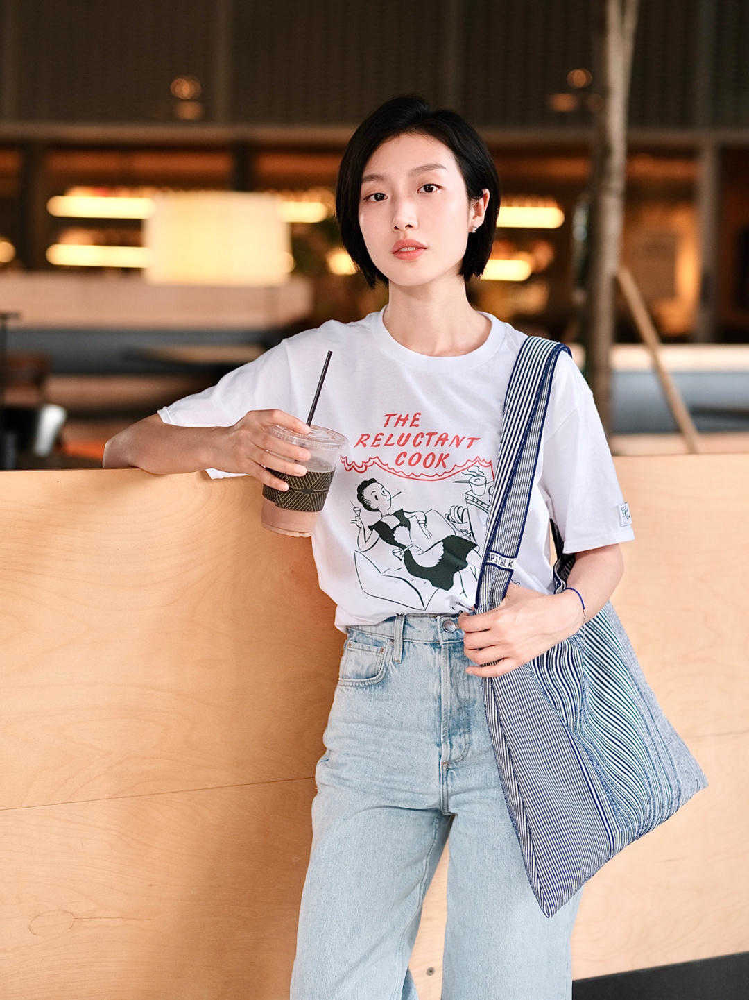 颜色|今年夏天，有种穿搭火了，叫“T恤+牛仔裤”， 谁穿谁好看！