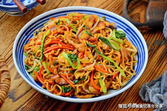 营养|女儿最爱的早餐，营养好吃又耐饿，连吃三天也不腻，十分钟准上桌