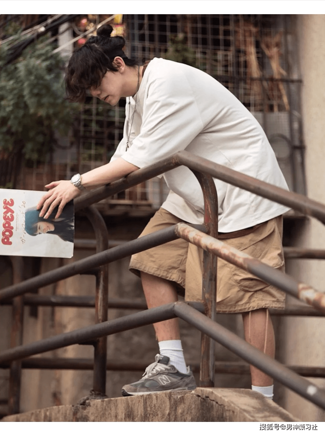 玩法|T恤叠穿的高段位玩法：帅的有层次感才能让人忍不住多看几眼