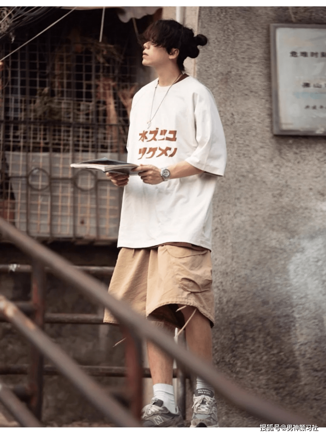 玩法|T恤叠穿的高段位玩法：帅的有层次感才能让人忍不住多看几眼