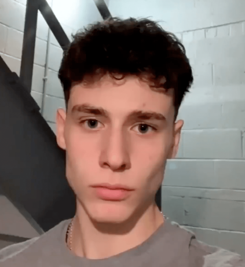 什么|男生剪寸头能帅到什么程度？