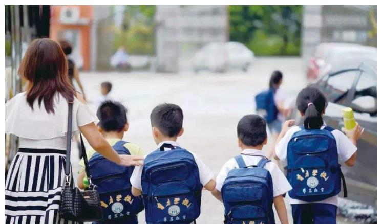 原则|为什么选幼儿园要“就近原则”？这三方面原因不能忽视