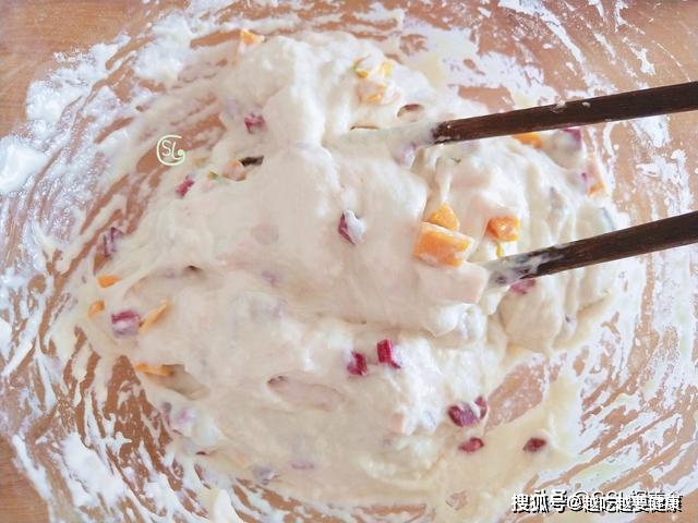 做法|南瓜和紫薯这个做法还是第一次见,松软香甜,学会早餐不发愁