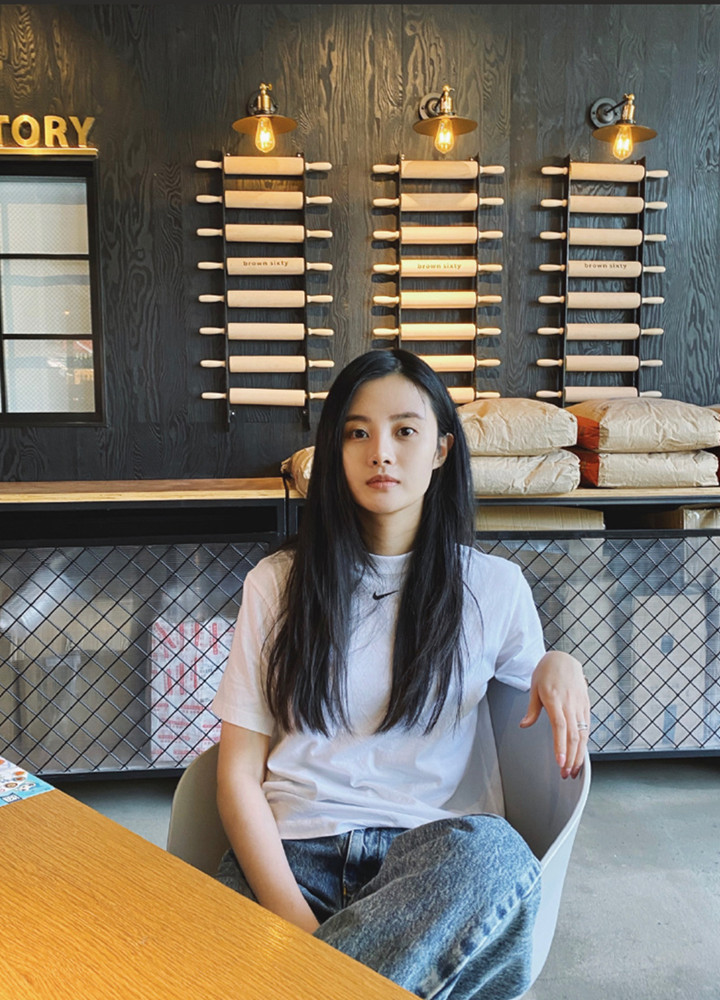 身材|李光洁媳妇真会打扮，都升级当妈了，穿得还像邻家小妹妹一般