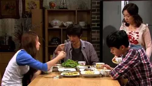 因为|爆笑中成长