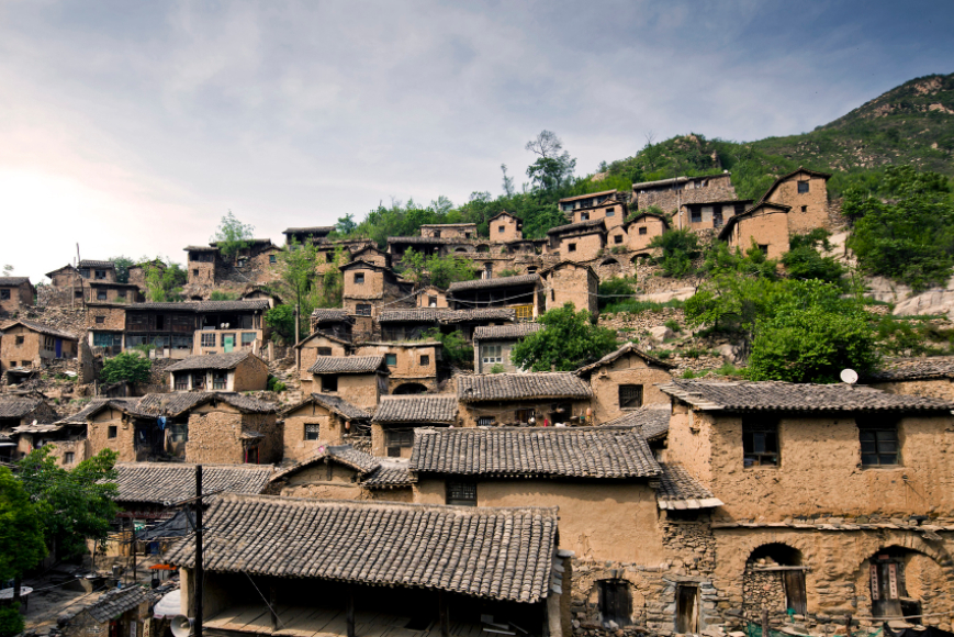山西版"布达拉宫",和云冈石窟同年建造,成千年古村落鲜为人知