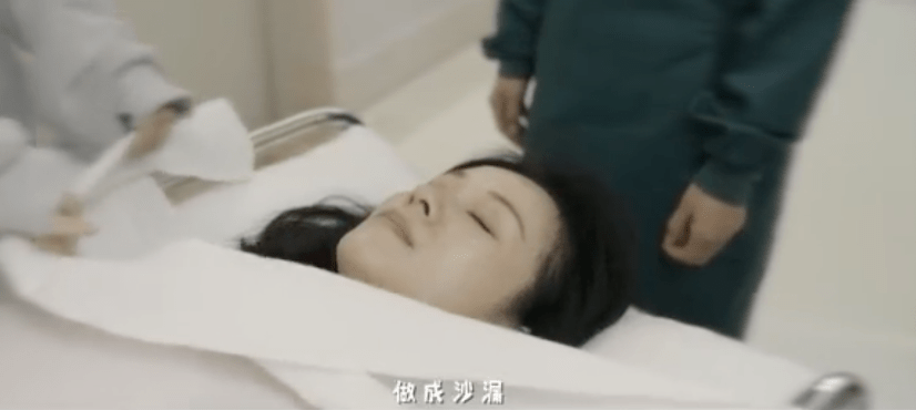 姐妹|43岁倪虹洁演阚清子妈妈，两人状态似姐妹，网友：演母女真不至于