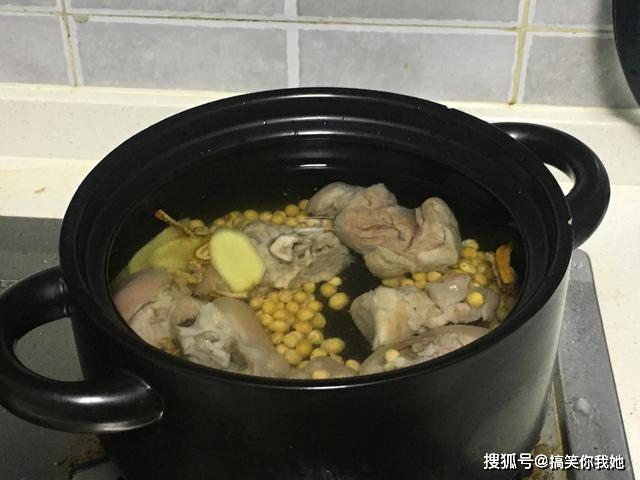 猪脚怎么煮得奶白 6e9d047fc17c40a4abd8a10a10b2143b.jpeg