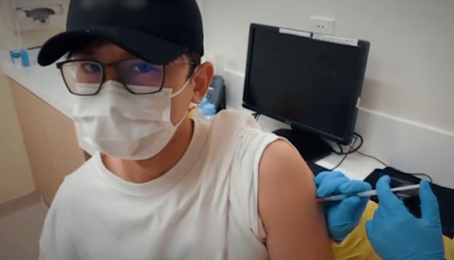 夫妻俩|陪谢娜生产停工四个半月，张杰首次公开露面录节目，将做客《快本》